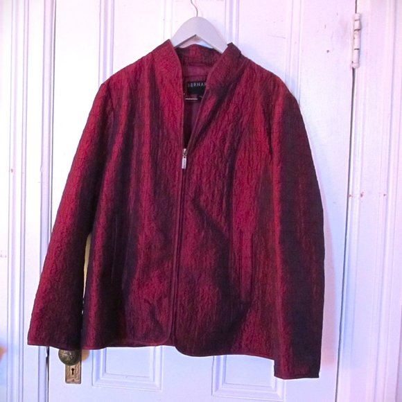 Bernardo magenta lightweight jacket Size 1X - Picture 3 of 5